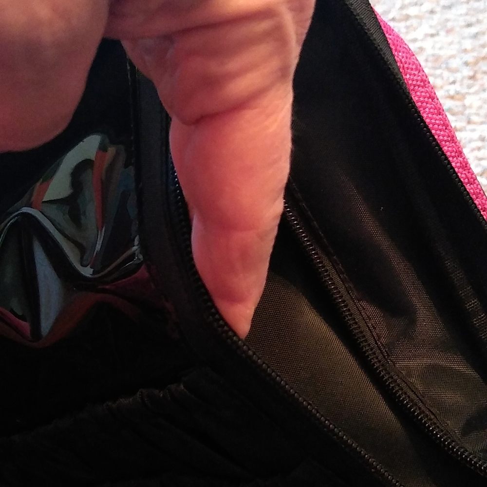 Makeup Carry Case - image 5